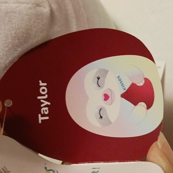 Original Squishmallow Taylor kisses Hershey's the sloth 6" - Picture 6 of 10